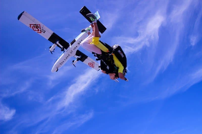 Adventure-Retirement-Bucket-List-Ideas-Sky-Dive