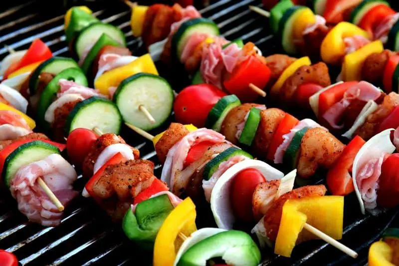 Good-Retirement-Party-Food-Ideas-for-Lunch-Outside