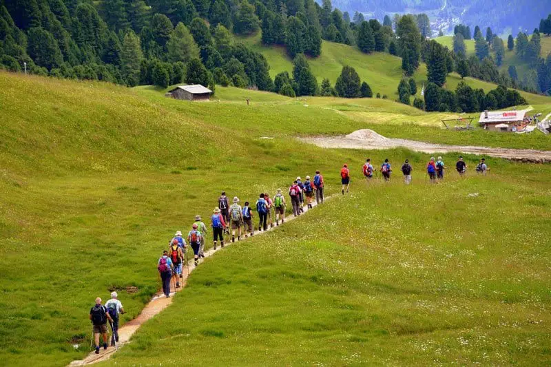 Set-Up-a-Walking-Group-in-Your-Area