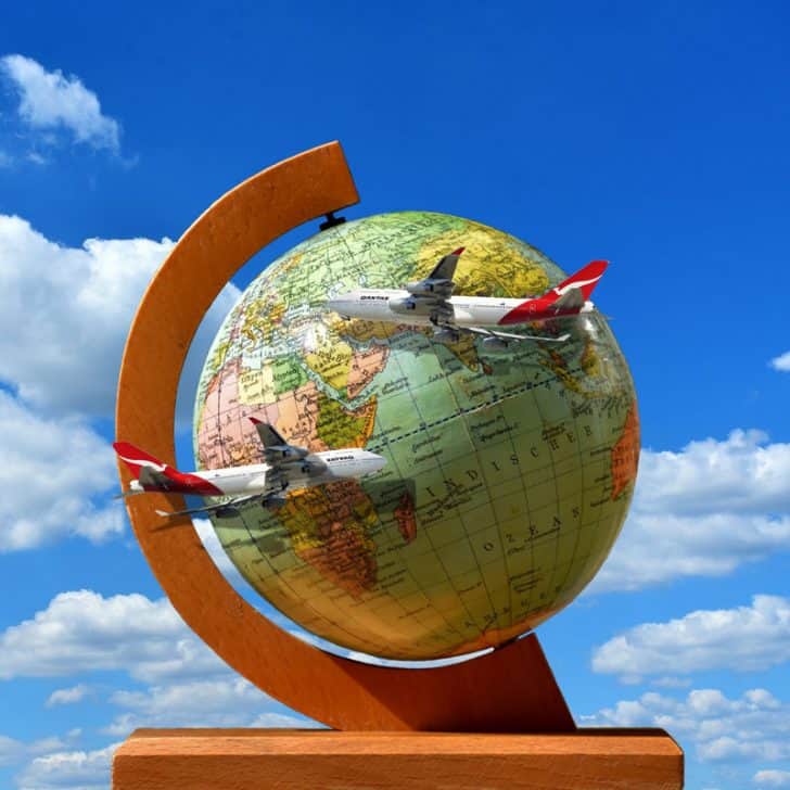 Travel-Around-the-World-by-Plane
