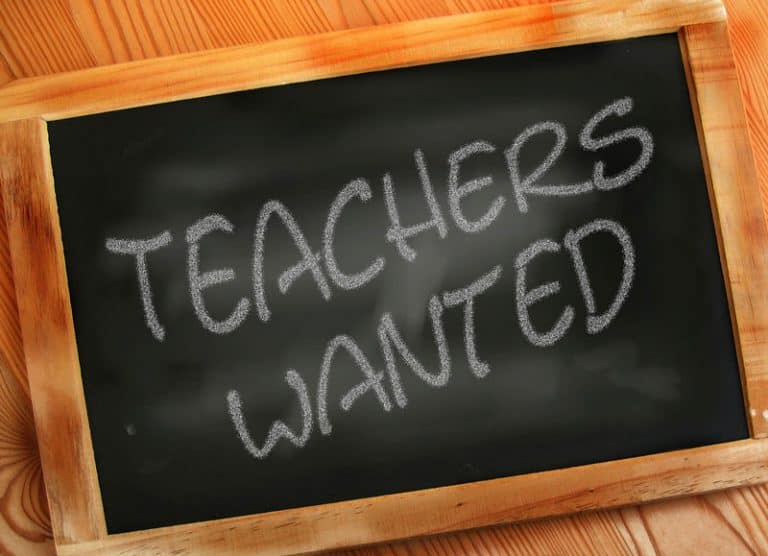 Jobs for Retired Teachers – 15 Rewarding & Interesting Ideas