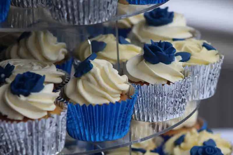 Home-Made-Retirement-Cakes