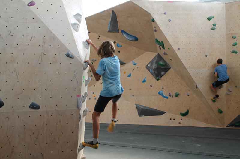 Indoor-Climbing