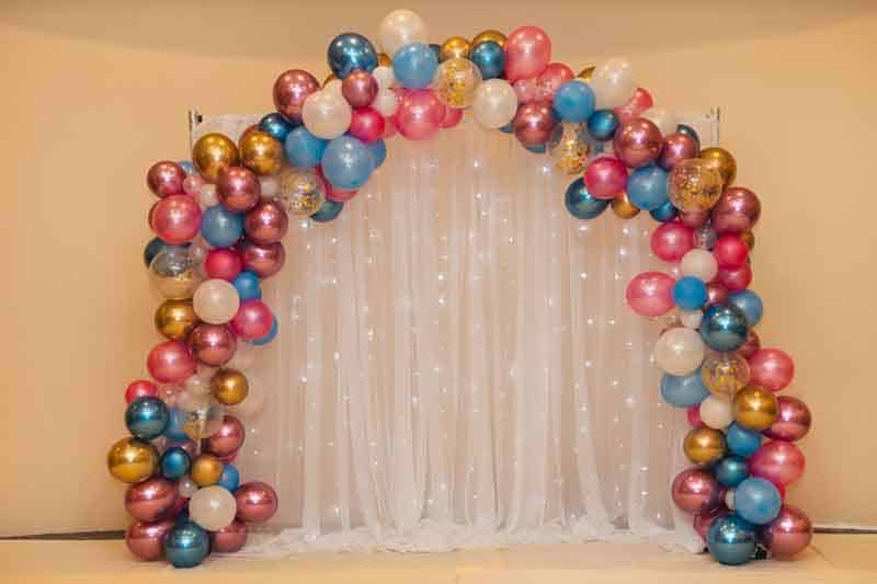 Retirement-Party-Balloon-Arch