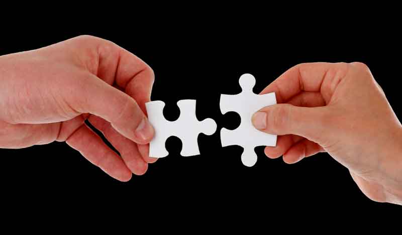 Collaboration Puzzle Pieces